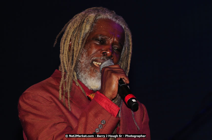 Billy Ocean at the Air Jamaica Jazz and Blues Festival 2008 The Art of Music - Saturday, January 26, 2008 - Air Jamaica Jazz & Blues 2008 The Art of Music venue at the Aqaueduct on Rose Hall Resort & Counrty Club, Montego Bay, St. James, Jamaica W.I. - Thursday, January 24 - Saturday, January 26, 2008 - Photographs by Net2Market.com - Claudine Housen & Barry J. Hough Sr, Photographers - Negril Travel Guide, Negril Jamaica WI - http://www.negriltravelguide.com - info@negriltravelguide.com...!