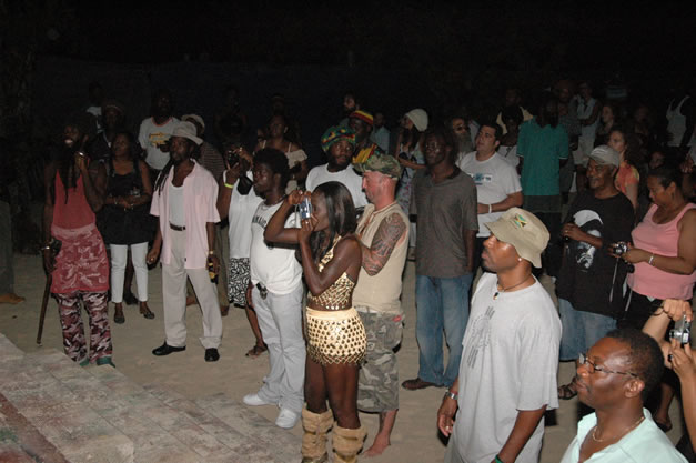 Culture - Culture's last Jamaican Concert - Money Cologne Promotions in Association with Bourbon Beach Presents Summer Splash - Monday, August 7, 2006 - Negril Travel Guide, Negril Jamaica WI - http://www.negriltravelguide.com - info@negriltravelguide.com...!