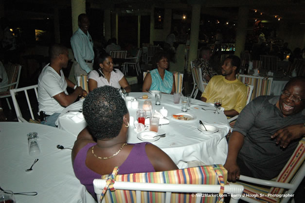 Dinner at Hedonism II - Caribbean Medical Mission, Sunday, October 22, 2006 - Negril Travel Guide, Negril Jamaica WI - http://www.negriltravelguide.com - info@negriltravelguide.com...!