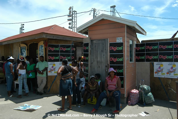 Cross De Harbour @ Lucea Car Park presented by Linkz Entertainment in association with Lucea Chamber of Commerce - Featuring Freddy Mc Gregor, Iley Dread, Mr. Vegas, Lt. Elmo, Champagne, Merital, CC, Brillant, TQ, Mad Dog, Chumps - Lucea, Hanover, Jamaica - Negril Travel Guide.com, Negril Jamaica WI - http://www.negriltravelguide.com - info@negriltravelguide.com...!