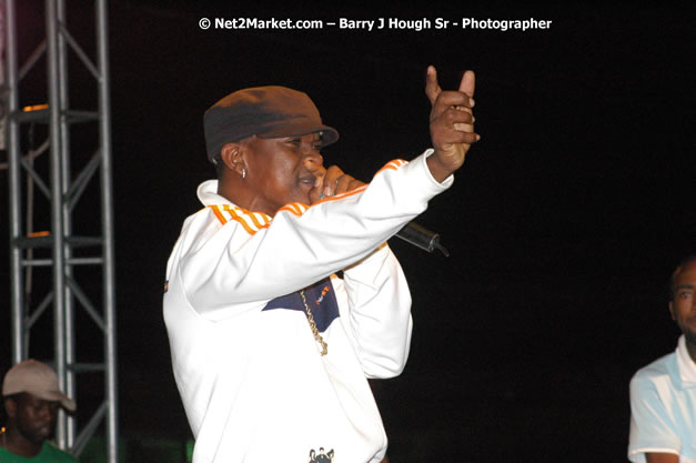 Cross De Harbour @ Lucea Car Park presented by Linkz Entertainment in association with Lucea Chamber of Commerce - Featuring Freddy Mc Gregor, Iley Dread, Mr. Vegas, Lt. Elmo, Champagne, Merital, CC, Brillant, TQ, Mad Dog, Chumps - Lucea, Hanover, Jamaica - Negril Travel Guide.com, Negril Jamaica WI - http://www.negriltravelguide.com - info@negriltravelguide.com...!