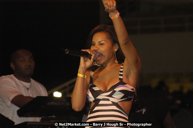 Cutty Corn and Cecile - Cure Fest 2007 - Longing For Concert at Trelawny Multi Purpose Stadium, Trelawny, Jamaica - Sunday, October 14, 2007 - Cure Fest 2007 October 12th-14th, 2007 Presented by Danger Promotions, Iyah Cure Promotions, and Brass Gate Promotions - Alison Young, Publicist - Photographs by Net2Market.com - Barry J. Hough Sr, Photographer - Negril Travel Guide, Negril Jamaica WI - http://www.negriltravelguide.com - info@negriltravelguide.com...!