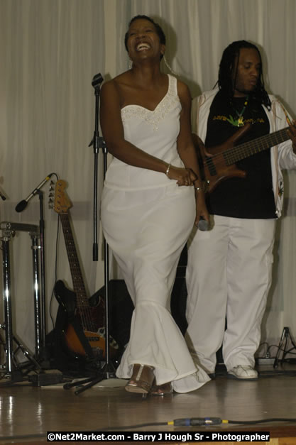 Karen Smith - Reflections - Cure Fest 2007 - All White Birth-Night Party - Hosted by Jah Cure - Starfish Trelawny Hotel - Trelawny, Jamaica - Friday, October 12, 2007 - Cure Fest 2007 October 12th-14th, 2007 Presented by Danger Promotions, Iyah Cure Promotions, and Brass Gate Promotions - Alison Young, Publicist - Photographs by Net2Market.com - Barry J. Hough Sr, Photographer - Negril Travel Guide, Negril Jamaica WI - http://www.negriltravelguide.com - info@negriltravelguide.com...!