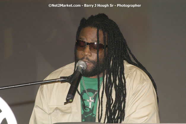 Morgan Heritage - Cure Fest 2007 - Longing For Concert at Trelawny Multi Purpose Stadium, Trelawny, Jamaica - Sunday, October 14, 2007 - Cure Fest 2007 October 12th-14th, 2007 Presented by Danger Promotions, Iyah Cure Promotions, and Brass Gate Promotions - Alison Young, Publicist - Photographs by Net2Market.com - Barry J. Hough Sr, Photographer - Negril Travel Guide, Negril Jamaica WI - http://www.negriltravelguide.com - info@negriltravelguide.com...!