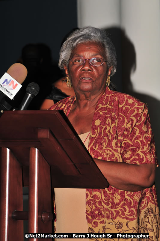 Bird of Paradise Awards & Gala @ Grand Palladium Resort & Spa [Fiesta] - Saturday, August 9, 2008 - Guest Honouree The Most Honourable P.J. Patterson ON, PC, QC - Hanover Homecoming Foundation LTD Jamaica - Wherever you roam ... Hanover bids you ... come HOME - Sunday, August 3 to Saturday, August 9, 2008 - Hanover Jamaica - Photographs by Net2Market.com - Barry J. Hough Sr. Photojournalist/Photograper - Photographs taken with a Nikon D300 - Negril Travel Guide, Negril Jamaica WI - http://www.negriltravelguide.com - info@negriltravelguide.com...!