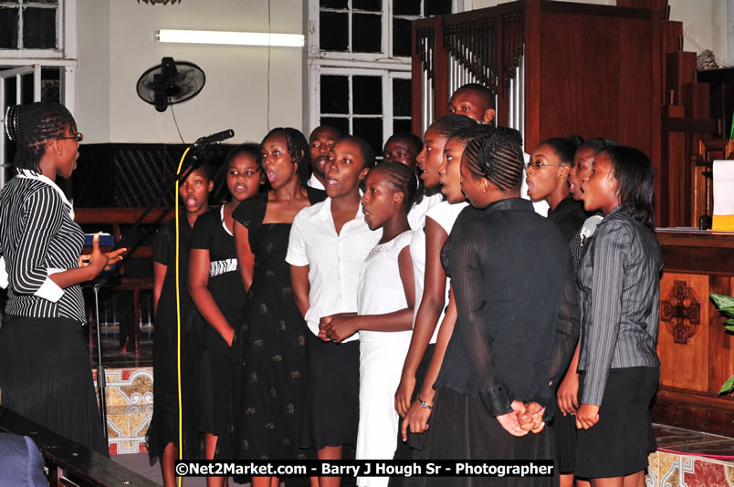 Lucea United Church - Unitied Church in Jamaica and Cayman Islands - Worship Service & Celebration of the Sacrament of Holy Communion - Special Guests: Hanover Homecoming Foundation & His excellency The Most Honourable Professor Sir Kenneth Hall Governor General of Jamaica - Sunday, August 3, 2008 - Hanover Homecoming Foundation LTD Jamaica - Wherever you roam ... Hanover bids you ... come HOME - Sunday, August 3 to Saturday, August 9, 2008 - Hanover Jamaica - Photographs by Net2Market.com - Barry J. Hough Sr. Photojournalist/Photograper - Photographs taken with a Nikon D300 - Negril Travel Guide, Negril Jamaica WI - http://www.negriltravelguide.com - info@negriltravelguide.com...!