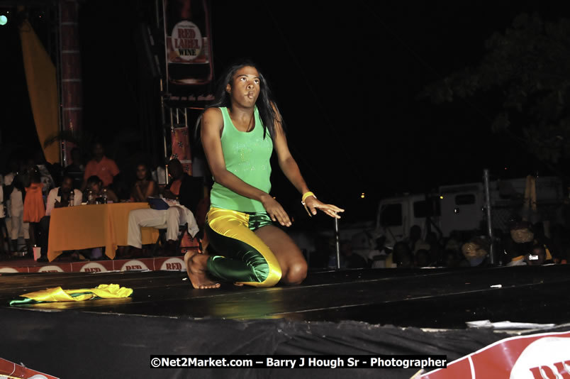 International Dancehall Queen Competition - Big Head Promotions Presents the Red Label Wine Dancehall Queen Competition - Saturday, July 26, 2008 @ Pier One, Montego Bay, Jamaica W.I. - Photographs by Net2Market.com - Barry J. Hough Sr. Photojournalist/Photograper - Photographs taken with a Nikon D300 - Negril Travel Guide, Negril Jamaica WI - http://www.negriltravelguide.com - info@negriltravelguide.com...!