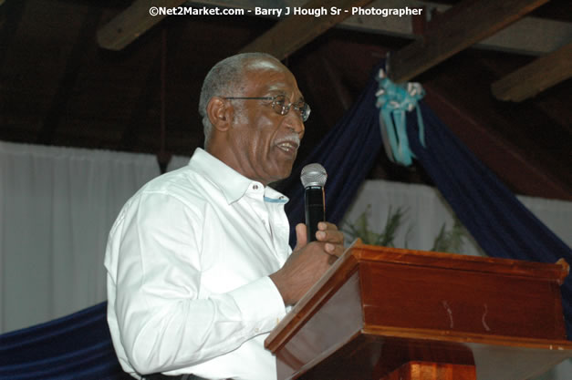 JUTA Tours Negril Chapter Annual Meeting - Clive Gordon Re-Elected as President, May 30, 2007, Negril Hills Golf Course, Sheffield, Westmoreland, Jamaica, W.I.  - Photographs by Net2Market.com - Negril Travel Guide, Negril Jamaica WI - http://www.negriltravelguide.com - info@negriltravelguide.com...!