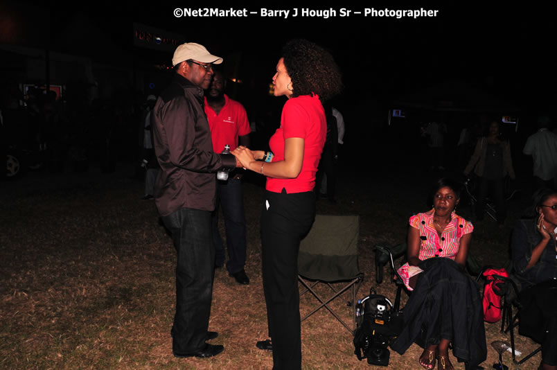 Minister of Tourism, Edmund Bartlett @ Jamaica Jazz and Blues Festival 2009 - Presented by Air Jamaica - Friday, January 23, 2009 - Venue at the Aqueduct on Rose Hall Resort &amp; Country Club, Montego Bay, Jamaica - Thursday, January 22 - Saturday, January 24, 2009 - Photographs by Net2Market.com - Barry J. Hough Sr, Photographer/Photojournalist - Negril Travel Guide, Negril Jamaica WI - http://www.negriltravelguide.com - info@negriltravelguide.com...!