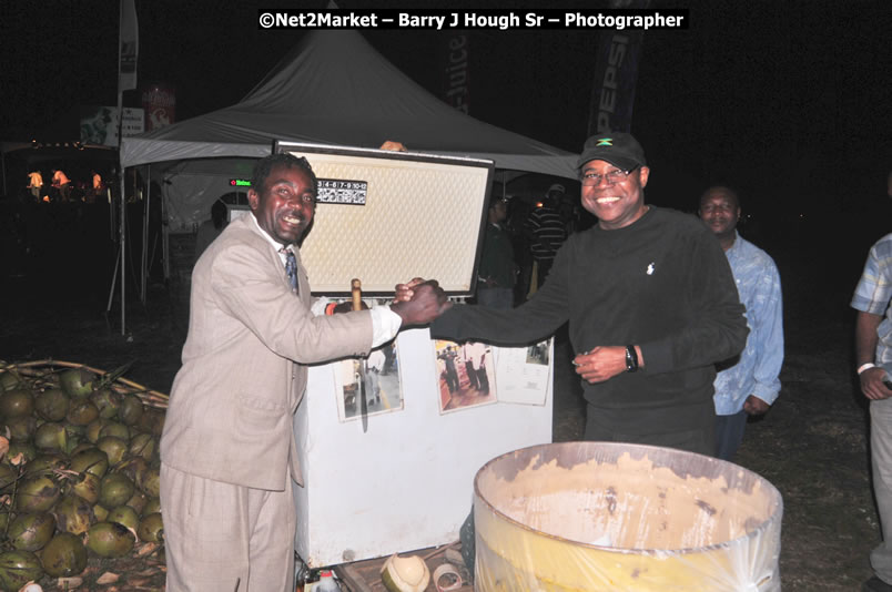 Minister of Tourism, Edmund Bartlett @ Jamaica Jazz and Blues Festival 2009 - Presented by Air Jamaica - Thursday, January 22, 2009 - Venue at the Aqueduct on Rose Hall Resort &amp; Country Club, Montego Bay, Jamaica - Thursday, January 22 - Saturday, January 24, 2009 - Photographs by Net2Market.com - Barry J. Hough Sr, Photographer/Photojournalist - Negril Travel Guide, Negril Jamaica WI - http://www.negriltravelguide.com - info@negriltravelguide.com...!