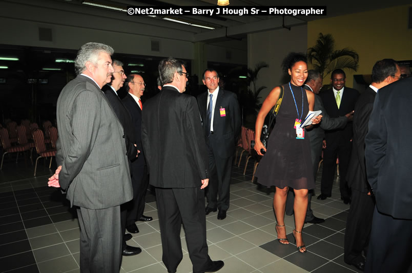 The Unveiling Of The Commemorative Plaque By The Honourable Prime Minister, Orette Bruce Golding, MP, And Their Majesties, King Juan Carlos I And Queen Sofia Of Spain - On Wednesday, February 18, 2009, Marking The Completion Of The Expansion Of Sangster International Airport, Venue at Sangster International Airport, Montego Bay, St James, Jamaica - Wednesday, February 18, 2009 - Photographs by Net2Market.com - Barry J. Hough Sr, Photographer/Photojournalist - Negril Travel Guide, Negril Jamaica WI - http://www.negriltravelguide.com - info@negriltravelguide.com...!