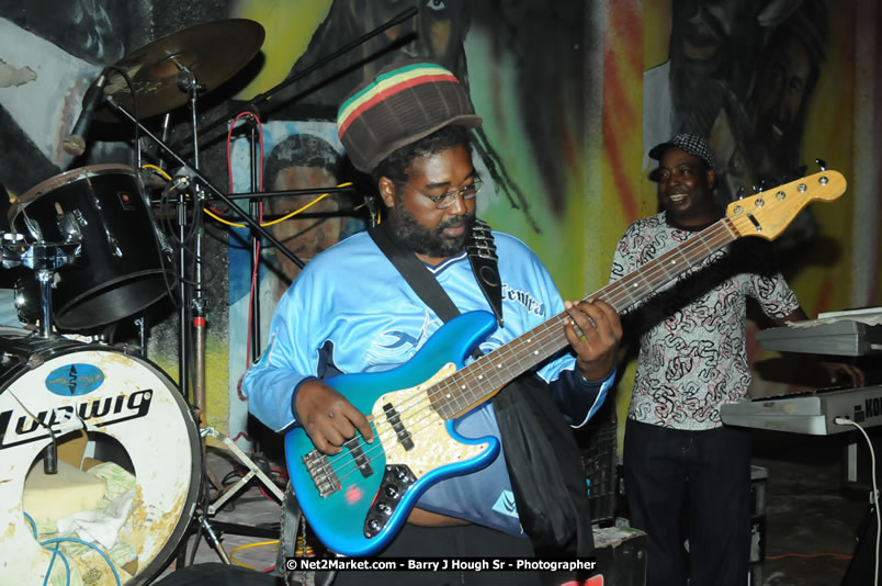 Leroy Sibbles and Gregory Isaacs at Bourbon Beach - Monday, February 11, 2008 - Bourbon Beach, Norman Manley Boulevard, Negril, Westmoreland, Jamaica W.I. - Photographs by Net2Market.com - Barry J. Hough Sr, Photographer - Negril Travel Guide, Negril Jamaica WI - http://www.negriltravelguide.com - info@negriltravelguide.com...!