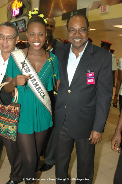 Minister of Tourism, Hon. Edmund Bartlett - Director of Tourism, Basil Smith, and Mayor of Montego Bay, Councillor Charles Sinclair Launch of Winter Tourism Season at Sangster International Airport, Saturday, December 15, 2007 - Sangster International Airport - MBJ Airports Limited, Montego Bay, Jamaica W.I. - Photographs by Net2Market.com - Barry J. Hough Sr, Photographer - Negril Travel Guide, Negril Jamaica WI - http://www.negriltravelguide.com - info@negriltravelguide.com...!