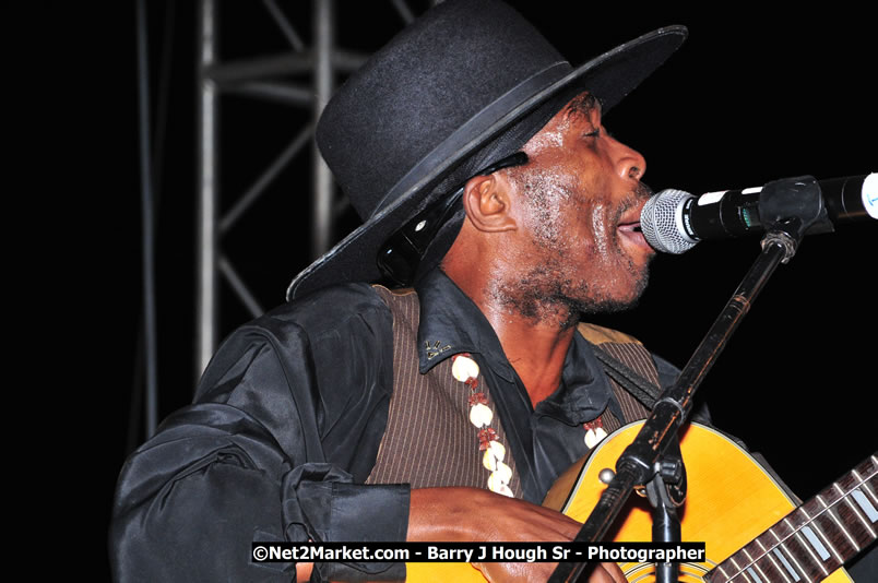 Lucea Cross the Harbour @ Lucea Car Park - All Day Event - Cross the Harbour Swim, Boat Rides, and Entertainment for the Family - Concert Featuring: Bushman, George Nooksl, Little Hero, Bushi One String, Dog Rice and many local Artists - Friday, August 1, 2008 - Lucea, Hanover Jamaica - Photographs by Net2Market.com - Barry J. Hough Sr. Photojournalist/Photograper - Photographs taken with a Nikon D300 - Negril Travel Guide, Negril Jamaica WI - http://www.negriltravelguide.com - info@negriltravelguide.com...!