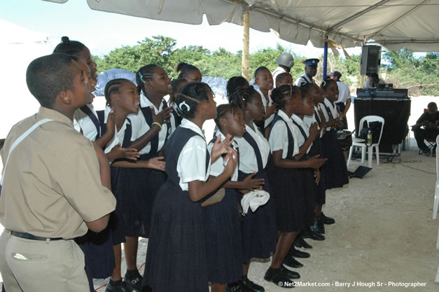 Palladium Hotels & Resorts - Groundbreaking of the 1600-Room Grand Palladium Lady Hamilton Resort & Spa and the Grand Palludium Jamaica Resort & Spa - Special Address: The Most Honorable Portia Simpson-Miller, O.N., M.P., Prime Minister of Jamaica - The Point, Lucea, Hanover, Saturday, November 11, 2006 @ 2:00 pm - Negril Travel Guide, Negril Jamaica WI - http://www.negriltravelguide.com - info@negriltravelguide.com...!