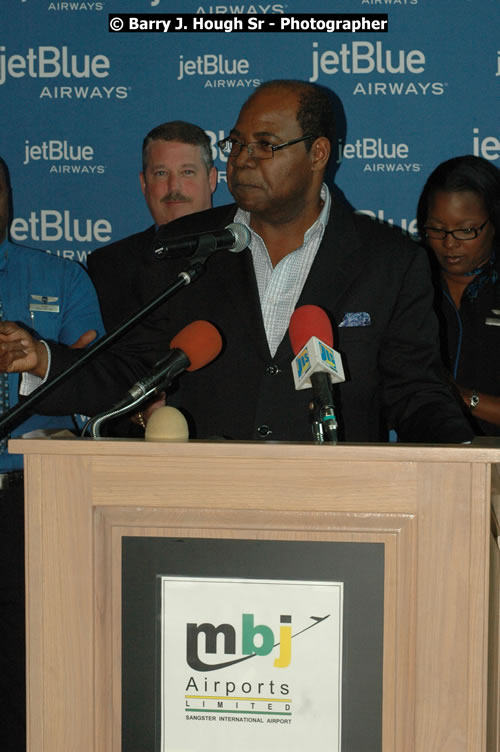 JetBue Airways' Inaugural Air Service between Sangster International Airport, Montego Bay and John F. Kennedy Airport, New York at MBJ Airports Sangster International Airport, Montego Bay, St. James, Jamaica - Thursday, May 21, 2009 - Photographs by Net2Market.com - Barry J. Hough Sr, Photographer/Photojournalist - Negril Travel Guide, Negril Jamaica WI - http://www.negriltravelguide.com - info@negriltravelguide.com...!