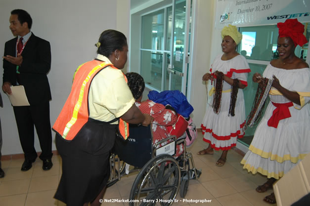 MBJ Airports Limited Welcomes WestJet Airlines - Inaugural Scheduled Service From Toronto Pearsons International Airport - Monday, December 10, 2007 - Sangster International Airport - MBJ Airports Limited, Montego Bay, Jamaica W.I. - Photographs by Net2Market.com - Barry J. Hough Sr, Photographer - Negril Travel Guide, Negril Jamaica WI - http://www.negriltravelguide.com - info@negriltravelguide.com...!