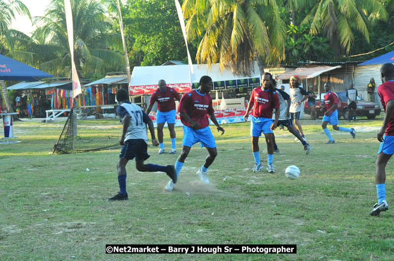 Marley Magic Traffic Jam - Celebrity Football @ Spring Break - Saturday, March 21, 2009 - Also Featuring: Kelley, Capleton, Junior Reid, Spragga Benz, Wayne Marshall, Munga, Romaine Virgo,Embee, Bango Herman, Flava K, Whisky Baggio, Andrew and Wadda Blood, Black Am I, Packa, Venue at Waz Beach, Norman Manley Boulevard, Negril Westmoreland, Jamaica - Saturday, March 21, 2009 - Photographs by Net2Market.com - Barry J. Hough Sr, Photographer/Photojournalist - Negril Travel Guide, Negril Jamaica WI - http://www.negriltravelguide.com - info@negriltravelguide.com...!