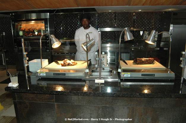 Minister of Toursim Luncheon - Minister of Tourism, Hon. Edmund Bartlett - Director of Tourism, Basil Smith - Saturday, December 15, 2007 - Rose Hall Resort and Country Club, Rose Hall, Montego Bay, Jamaica W.I. - Photographs by Net2Market.com - Barry J. Hough Sr, Photographer - Negril Travel Guide, Negril Jamaica WI - http://www.negriltravelguide.com - info@negriltravelguide.com...!