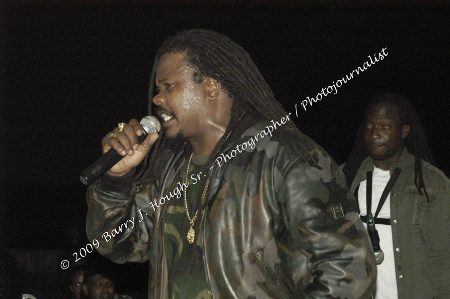  Luciano "Live in Concert" Negril Escape Resort & Spa, Openning Acts: Justice Merchant, and Timmi Burrell, Backing Band: JAH Messenjah, One Love Reggae Summer Series, West End, Negril, Westmoreland, Jamaica W.I. - Tuesday, August 11, 2009 - Photographs by Barry J. Hough Sr. Photojournalist/Photograper - Photographs taken with a Nikon D70, D100, or D300 - Negril Travel Guide, Negril Jamaica WI - http://www.negriltravelguide.com - info@negriltravelguide.com...!