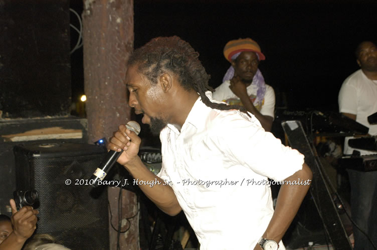 JAH Cure - Live In Concert @ Negril Escape Resort and Spa, December 15, 2009, One Love Drive, West End, Negril, Westmoreland, Jamaica W.I. - Photographs by Net2Market.com - Barry J. Hough Sr, Photographer/Photojournalist - Negril Travel Guide, Negril Jamaica WI - http://www.negriltravelguide.com - info@negriltravelguide.com...!