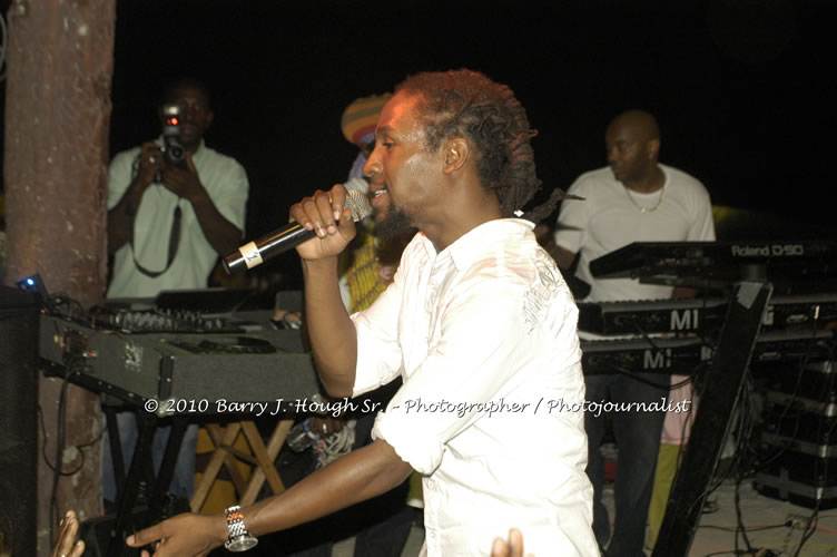 JAH Cure - Live In Concert @ Negril Escape Resort and Spa, December 15, 2009, One Love Drive, West End, Negril, Westmoreland, Jamaica W.I. - Photographs by Net2Market.com - Barry J. Hough Sr, Photographer/Photojournalist - Negril Travel Guide, Negril Jamaica WI - http://www.negriltravelguide.com - info@negriltravelguide.com...!