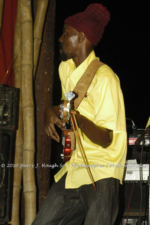 John Holt - Live in Concert - Also featuring Uprising Bank, plus DJ Gemini @ One Love Reggae Concerts Series 09/10 @ Negril Escape Resort & Spa, February 9, 2010, One Love Drive, West End, Negril, Westmoreland, Jamaica W.I. - Photographs by Net2Market.com - Barry J. Hough Sr, Photographer/Photojournalist - The Negril Travel Guide - Negril's and Jamaica's Number One Concert Photography Web Site with over 40,000 Jamaican Concert photographs Published -  Negril Travel Guide, Negril Jamaica WI - http://www.negriltravelguide.com - info@negriltravelguide.com...!