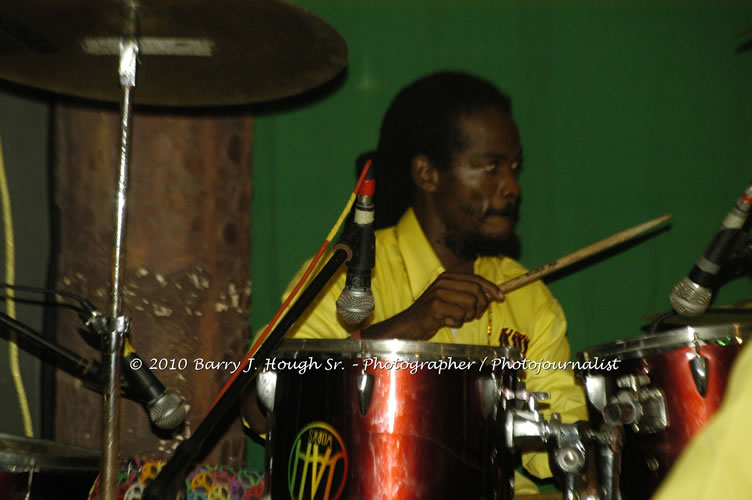 John Holt - Live in Concert - Also featuring Uprising Bank, plus DJ Gemini @ One Love Reggae Concerts Series 09/10 @ Negril Escape Resort & Spa, February 9, 2010, One Love Drive, West End, Negril, Westmoreland, Jamaica W.I. - Photographs by Net2Market.com - Barry J. Hough Sr, Photographer/Photojournalist - The Negril Travel Guide - Negril's and Jamaica's Number One Concert Photography Web Site with over 40,000 Jamaican Concert photographs Published -  Negril Travel Guide, Negril Jamaica WI - http://www.negriltravelguide.com - info@negriltravelguide.com...!