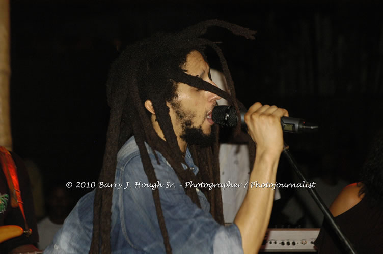 Julian Marley - Grammy Nominee & Son of the Legend Bob Marley - Live in Concert - Also featuring Ras Noble, Power Drill, Iron Head, & Robin Banks - Backing Band Roots Warrior, plus DJ Gemini @ One Love Reggae Concerts Series 09/10 @ Negril Escape Resort & Spa, February 2, 2010, One Love Drive, West End, Negril, Westmoreland, Jamaica W.I. - Photographs by Net2Market.com - Barry J. Hough Sr, Photographer/Photojournalist - The Negril Travel Guide - Negril's and Jamaica's Number One Concert Photography Web Site with over 40,000 Jamaican Concert photographs Published -  Negril Travel Guide, Negril Jamaica WI - http://www.negriltravelguide.com - info@negriltravelguide.com...!