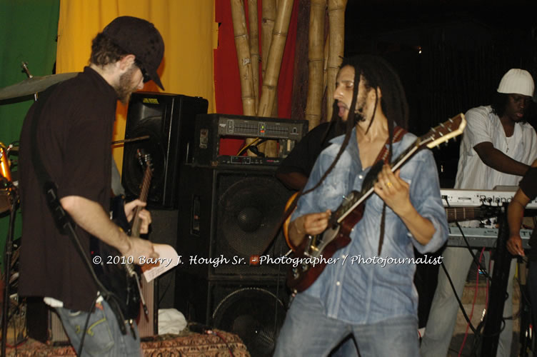 Julian Marley - Grammy Nominee & Son of the Legend Bob Marley - Live in Concert - Also featuring Ras Noble, Power Drill, Iron Head, & Robin Banks - Backing Band Roots Warrior, plus DJ Gemini @ One Love Reggae Concerts Series 09/10 @ Negril Escape Resort & Spa, February 2, 2010, One Love Drive, West End, Negril, Westmoreland, Jamaica W.I. - Photographs by Net2Market.com - Barry J. Hough Sr, Photographer/Photojournalist - The Negril Travel Guide - Negril's and Jamaica's Number One Concert Photography Web Site with over 40,000 Jamaican Concert photographs Published -  Negril Travel Guide, Negril Jamaica WI - http://www.negriltravelguide.com - info@negriltravelguide.com...!