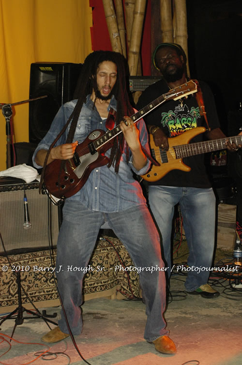 Julian Marley - Grammy Nominee & Son of the Legend Bob Marley - Live in Concert - Also featuring Ras Noble, Power Drill, Iron Head, & Robin Banks - Backing Band Roots Warrior, plus DJ Gemini @ One Love Reggae Concerts Series 09/10 @ Negril Escape Resort & Spa, February 2, 2010, One Love Drive, West End, Negril, Westmoreland, Jamaica W.I. - Photographs by Net2Market.com - Barry J. Hough Sr, Photographer/Photojournalist - The Negril Travel Guide - Negril's and Jamaica's Number One Concert Photography Web Site with over 40,000 Jamaican Concert photographs Published -  Negril Travel Guide, Negril Jamaica WI - http://www.negriltravelguide.com - info@negriltravelguide.com...!