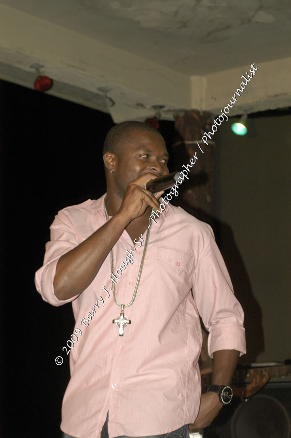  Sanchez - Live in Concert - at the One Love Reggae Concert Series 09/10 @ Negril Escape Resort & Spa - Also Featuring: Timmi Burrell and Justice Merchant- Backing Band Roots Warrior - DJ Gemini - MC Oliver Cargill, Negril Escape Resort & Spa, One Love Drive, West End, Negril, Westmoreland, Jamaica W.I. - Tuesday, November 24, 2009 - Photographs by Net2Market.com - Barry J. Hough Sr, Photographer / Photojournalist - Photos taken with a Nikon D70, D100, or D300 - Negril Travel Guide, Negril Jamaica WI - http://www.negriltravelguide.com - info@negriltravelguide.com...!