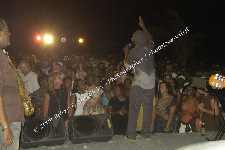  Tarrus Riley - Live in Concert - at the One Love Reggae Concert Series 09/10 @ Negril Escape Resort & Spa - Also Featuring: Mistic Bowie, Monday Justice, Cash, Dean Frazier - DJ Gemini - MC Oliver Cargill, Negril Escape Resort & Spa, One Love Drive, West End, Negril, Westmoreland, Jamaica W.I. - Tuesday, November 17, 2009 - Photographs by Net2Market.com - Barry J. Hough Sr, Photographer / Photojournalist - Photos taken with a Nikon D70, D100, or D300 - Negril Travel Guide, Negril Jamaica WI - http://www.negriltravelguide.com - info@negriltravelguide.com...!