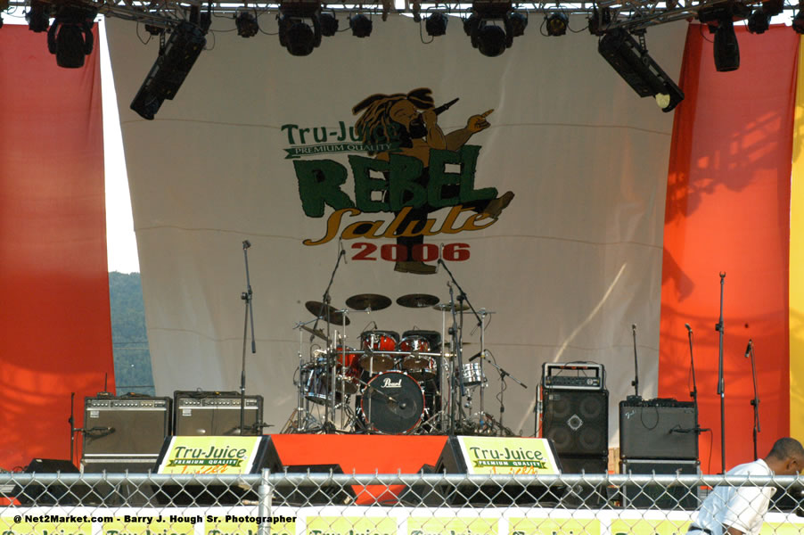 Tru Juice Rebel Salute 2006 - Reggae's Premiere Roots Festival - Pre-Show Venue Photos -Port Kaiser Sports Club, Saturday, January 14, 2006 - Negril Travel Guide, Negril Jamaica WI - http://www.negriltravelguide.com - info@negriltravelguide.com...!