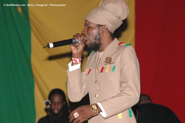 Jah Mason @ Tru-Juice Rebel Salute 2007 - Saturday, January 13, 2007, Port Kaiser Sports Club, St. Elizabeth - Negril Travel Guide, Negril Jamaica WI - http://www.negriltravelguide.com - info@negriltravelguide.com...!