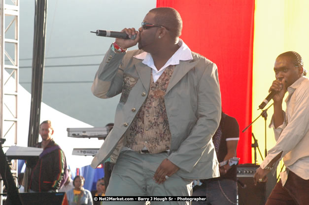 Busy Signal at Tru-Juice Rebel Salute 2008 - The 15th staging of Tru-Juice Rebel Salute, Saturday, January 12, 2008, Port Kaiser Sports Club, St. Elizabeth, Jamaica W.I. - Photographs by Net2Market.com - Barry J. Hough Sr, Photographer - Negril Travel Guide, Negril Jamaica WI - http://www.negriltravelguide.com - info@negriltravelguide.com...!