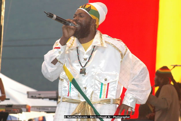 Capleton at Tru-Juice Rebel Salute 2008 - The 15th staging of Tru-Juice Rebel Salute, Saturday, January 12, 2008, Port Kaiser Sports Club, St. Elizabeth, Jamaica W.I. - Photographs by Net2Market.com - Barry J. Hough Sr, Photographer - Negril Travel Guide, Negril Jamaica WI - http://www.negriltravelguide.com - info@negriltravelguide.com...!