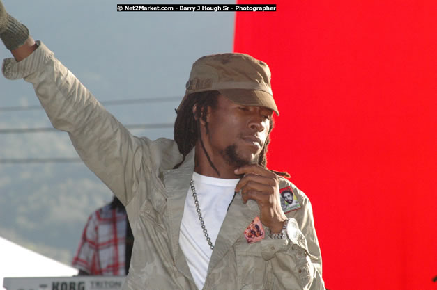 Jah Cure at Tru-Juice Rebel Salute 2008 - The 15th staging of Tru-Juice Rebel Salute, Saturday, January 12, 2008, Port Kaiser Sports Club, St. Elizabeth, Jamaica W.I. - Photographs by Net2Market.com - Barry J. Hough Sr, Photographer - Negril Travel Guide, Negril Jamaica WI - http://www.negriltravelguide.com - info@negriltravelguide.com...!