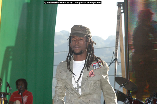 Jah Cure at Tru-Juice Rebel Salute 2008 - The 15th staging of Tru-Juice Rebel Salute, Saturday, January 12, 2008, Port Kaiser Sports Club, St. Elizabeth, Jamaica W.I. - Photographs by Net2Market.com - Barry J. Hough Sr, Photographer - Negril Travel Guide, Negril Jamaica WI - http://www.negriltravelguide.com - info@negriltravelguide.com...!