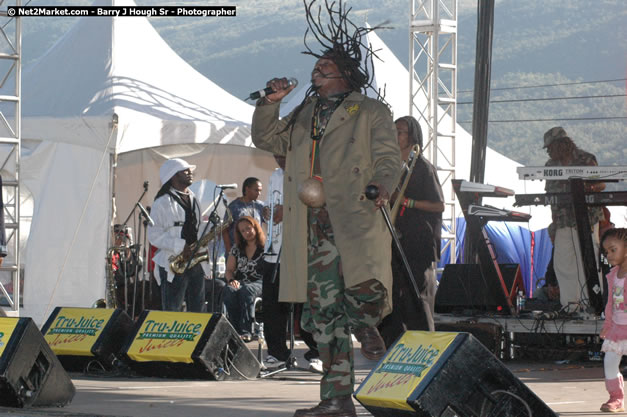 Luciano at Tru-Juice Rebel Salute 2008 - The 15th staging of Tru-Juice Rebel Salute, Saturday, January 12, 2008, Port Kaiser Sports Club, St. Elizabeth, Jamaica W.I. - Photographs by Net2Market.com - Barry J. Hough Sr, Photographer - Negril Travel Guide, Negril Jamaica WI - http://www.negriltravelguide.com - info@negriltravelguide.com...!