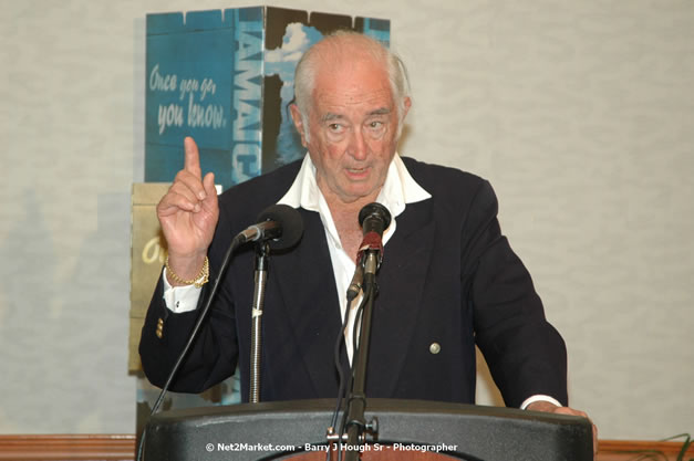 Red Cap Porters Awards - Minister of Tourism, Hon. Edmund Bartlett - Director of Tourism, Basil Smith - Friday, December 14, 2007 - Holiday Inn Sunspree, Montego Bay, Jamaica W.I. - Photographs by Net2Market.com - Barry J. Hough Sr, Photographer - Negril Travel Guide, Negril Jamaica WI - http://www.negriltravelguide.com - info@negriltravelguide.com...!