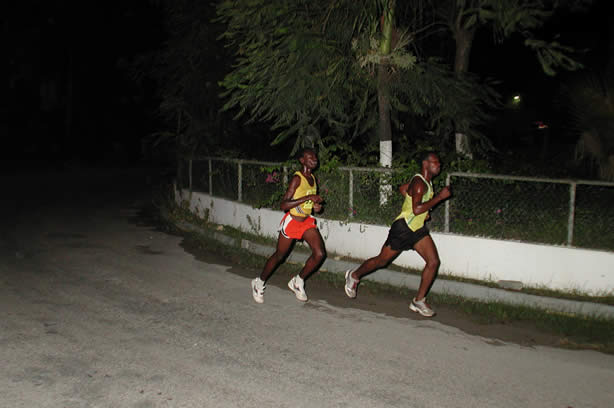 2002 Reggae Marathon & Half Marathon Photographs - Negril Travel Guide, Negril Jamaica WI - http://www.negriltravelguide.com - info@negriltravelguide.com...!