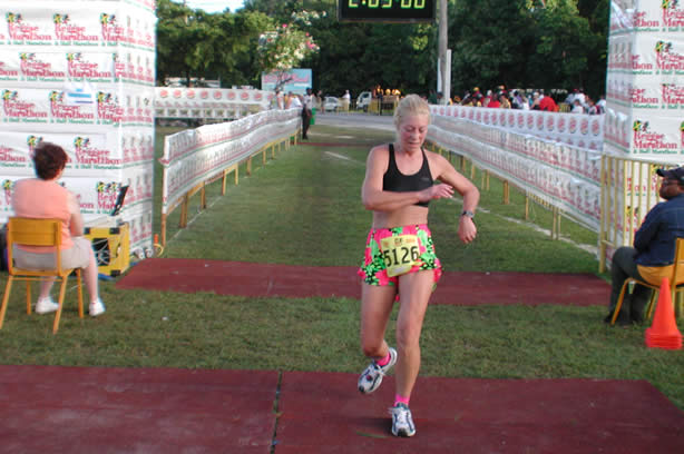 2002 Reggae Marathon & Half Marathon Photographs - Negril Travel Guide, Negril Jamaica WI - http://www.negriltravelguide.com - info@negriltravelguide.com...!