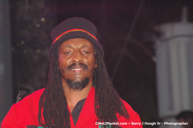 Mackie Conscious - Red Stripe Reggae Sumfest 2007 - Zenith - Saturday, July 21, 2007 - Catherine Hall, Montego Bay, St James, Jamaica W.I. - Negril Travel Guide, Negril Jamaica WI - http://www.negriltravelguide.com - info@negriltravelguide.com...!