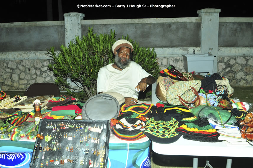 Reggae Sumfest Beach Party at Tropical Beach, Montego Bay - Sunday, July 13, 2008 - Negril Travel Guide, Negril Jamaica WI - http://www.negriltravelguide.com - info@negriltravelguide.com...!