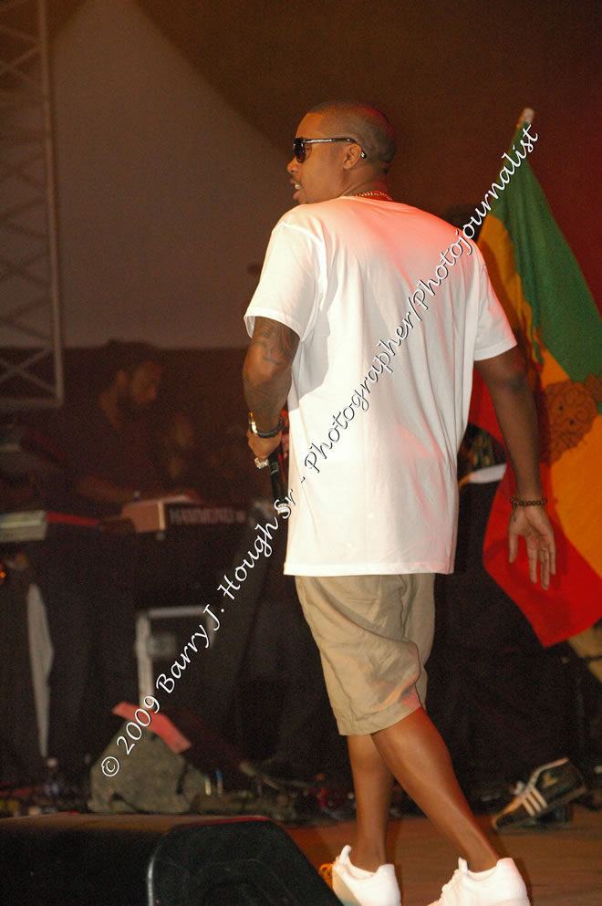 Damian 'Jr. Gong' Marley & NAS @ Reggae Sumfest 2009 - International Night 2 - Reggae Sumfest 2009,Catherine Hall, Montego Bay, St. James, Jamaica W.I. - Saturday, July 25, 2009 - Reggae Sumfest 2009, July 19 - 25, 2009 - Photographs by Net2Market.com - Barry J. Hough Sr. Photojournalist/Photograper - Photographs taken with a Nikon D70, D100, or D300 - Negril Travel Guide, Negril Jamaica WI - http://www.negriltravelguide.com - info@negriltravelguide.com...!