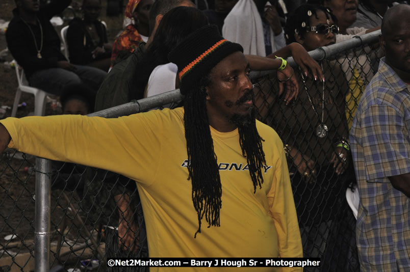 John Holt @ Reggae Sumfest 2008 International Night 2, Catherine Hall, Montego Bay - Saturday, July 19, 2008 - Reggae Sumfest 2008 July 13 - July 19, 2008 - Photographs by Net2Market.com - Barry J. Hough Sr. Photojournalist/Photograper - Photographs taken with a Nikon D300 - Negril Travel Guide, Negril Jamaica WI - http://www.negriltravelguide.com - info@negriltravelguide.com...!