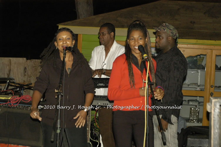 Toots and the Maytals - Grammy Award Winner @ Negril Fest - Presented by Money Cologne Promotions - Special Guest Star Jamaica Michael Jackson, Stama, Adeebe - Backed by Hurricane Band, MC Rev. BB on January 6, 2010 @ Roots Bamboo, Norman Manley Boulevard, Negril, Westmoreland, Jamaica W.I. - Photographs by Net2Market.com - Barry J. Hough Sr, Photographer/Photojournalist - The Negril Travel Guide - Negril's and Jamaica's Number One Concert Photography Web Site with over 40,000 Jamaican Concert photographs Published -  Negril Travel Guide, Negril Jamaica WI - http://www.negriltravelguide.com - info@negriltravelguide.com...!