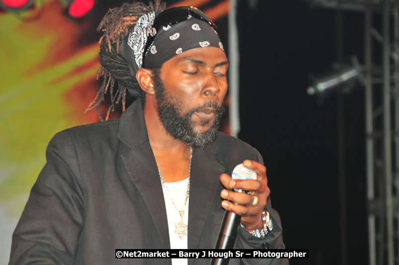 Unite The People An International Reggae Fest, Featuring: Beres Hammond, Coco T, Queen Ifrica, Khalil, Cameal Davis, Iley Dread, Rochelle, Geoffrey Star, Ras Penco, Kool DeLoy, Otis Gayle, J.McKay, Tiney Winey, Venue at Norman Manley Boulevard, Negril, Westmoreland, Jamaica - Saturday, April 4, 2009 - Photographs by Net2Market.com - Barry J. Hough Sr, Photographer/Photojournalist - Negril Travel Guide, Negril Jamaica WI - http://www.negriltravelguide.com - info@negriltravelguide.com...!