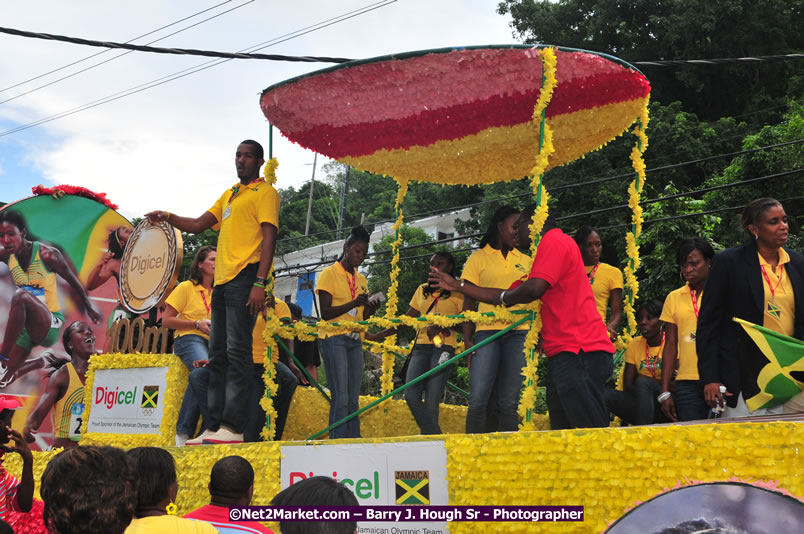 The City of Montego Bay Welcomes Our 2008 Olympians - Western Motorcade - Civic Ceremony - A Salute To Our Beijing Heros - Sam Sharpe Square, Montego Bay, Jamaica - Tuesday, October 7, 2008 - Photographs by Net2Market.com - Barry J. Hough Sr. Photojournalist/Photograper - Photographs taken with a Nikon D300 - Negril Travel Guide, Negril Jamaica WI - http://www.negriltravelguide.com - info@negriltravelguide.com...!